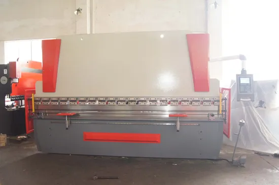 High-Precision CNC Press Brake Wc67K 250t3200 with Da52s Control