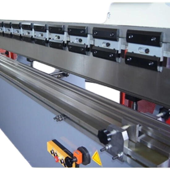 Industrial Press Brake Wc67y-250t/3200 for Metal Fabrication Needs