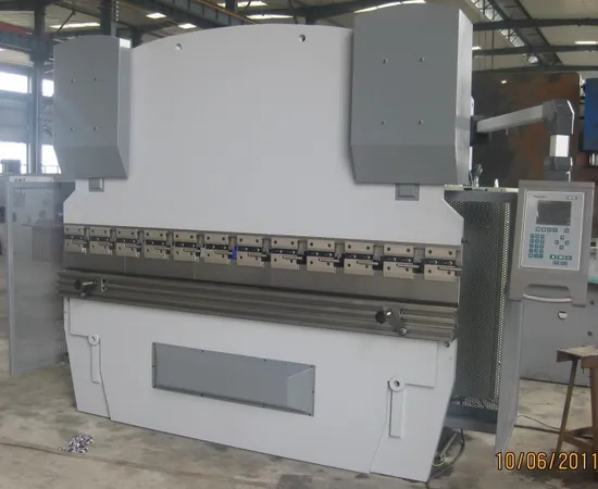 Precision CNC Press Brake Machine