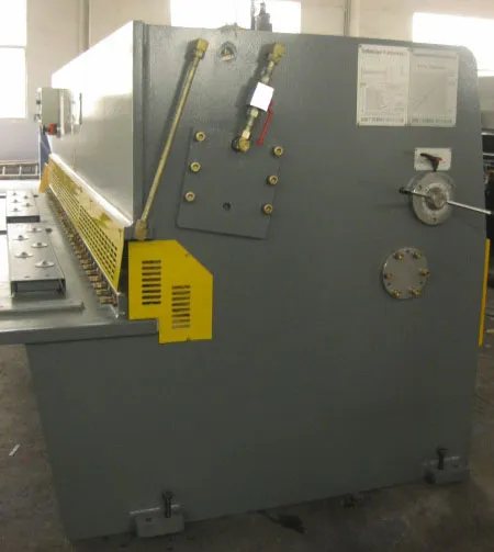 Hydraulic Shearing Machine (QC12Y4X2500)