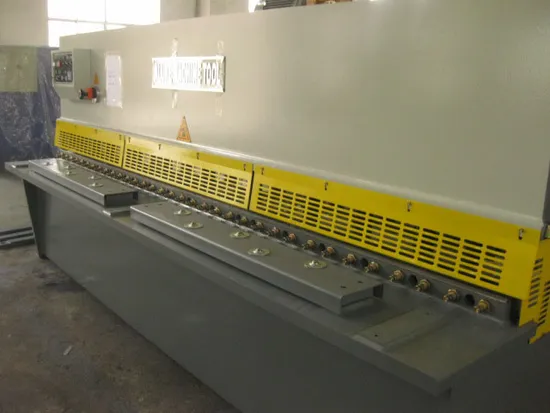 Hydraulic Shearing Machine (QC12Y4X2500)